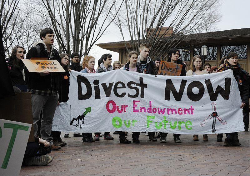 Students across the nation, such as those at Tufts (pictured above) are on board with the divestment movement and continue to pressure their schools to divest. (Photo courtesy of Wikimedia) 