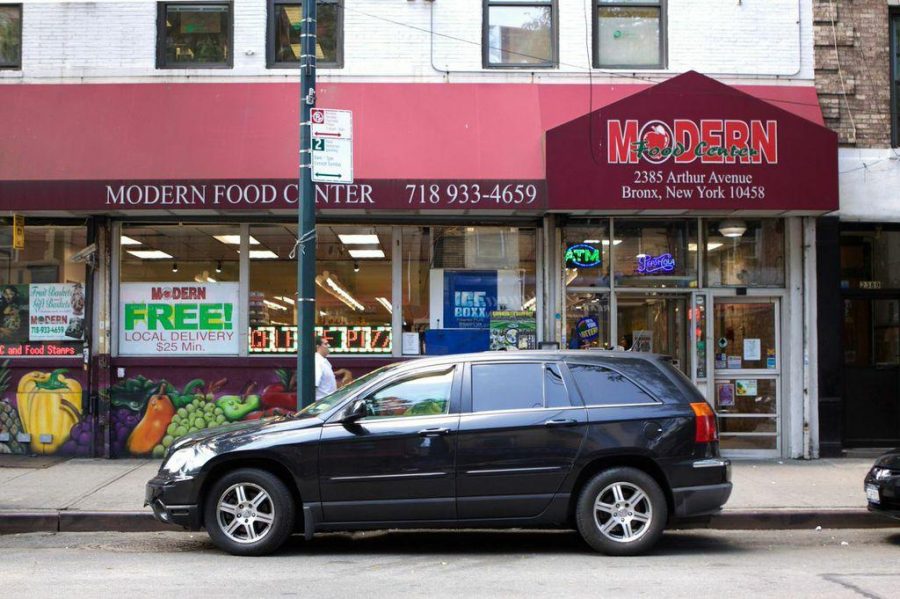 Modern Food Center is one of several grocery stores close to campus. (Elizabeth Zanghi/The Ram)