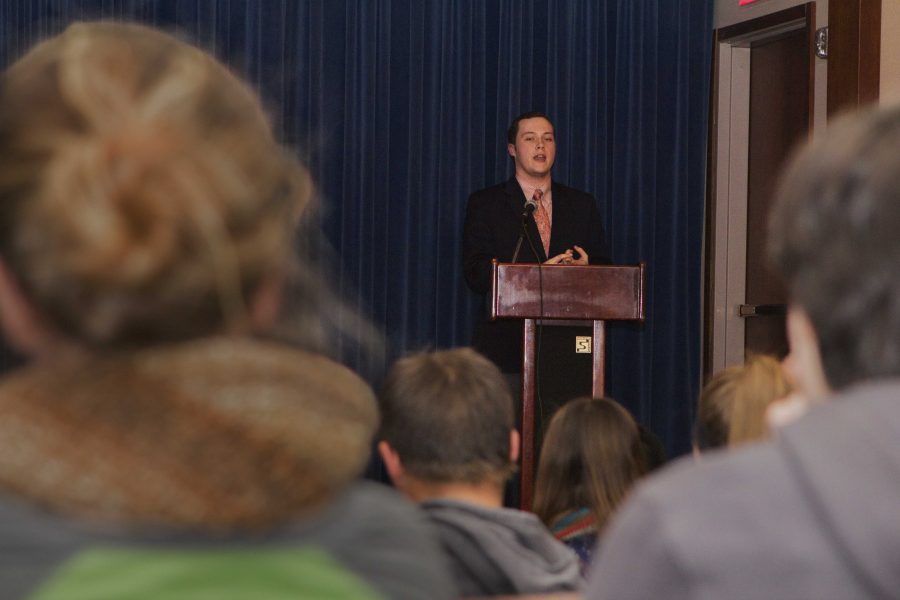 With New Format, Debate Tackles ISIS, Energy Alternatives