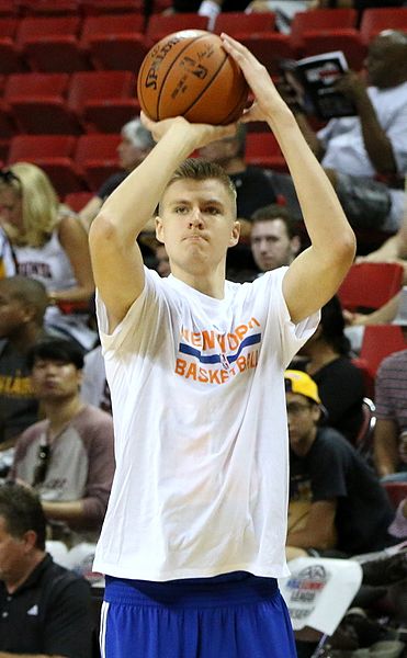 The Knicks mismanagement of Porzingis may be hurting his career. (Courtesy of Wikimedia)