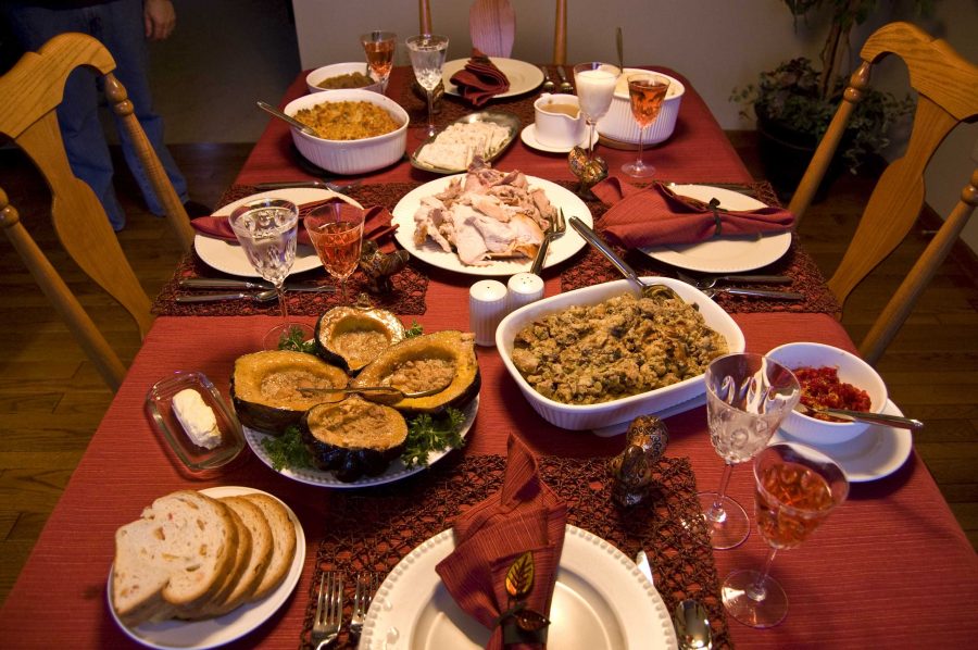 Thanksgiving dinner makes family drama and holiday traffic definitely worth trekking home for the break if you can (Courtesy of Flickr).