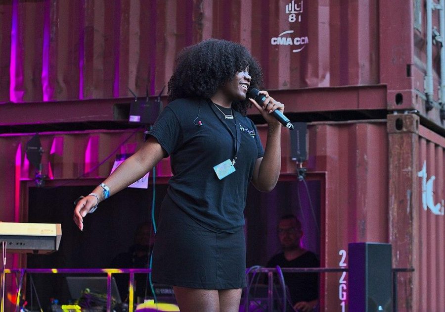 Chicago rapper Noname makes it clear [...] how she feels about the state of the Union,” on her debut album, Room 25. (Courtesy of Wikimedia)