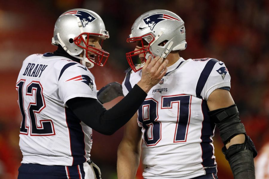 Tom Brady and Rob Gronkowski are going to yet another Super Bowl. (Courtesy of Associated Press)