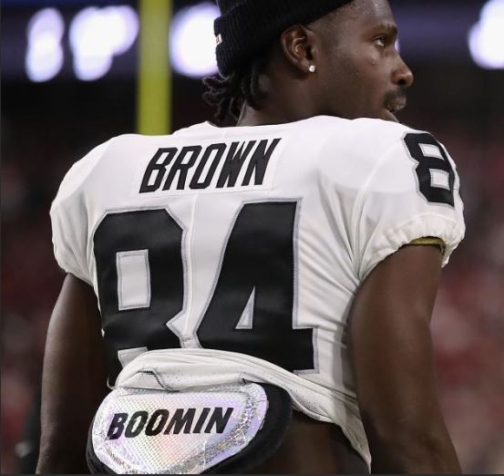Antonio Brown has been a part of three NFL franchises this season, and thats not even half of the story of his recent downfall (Courtesy of Flickr).