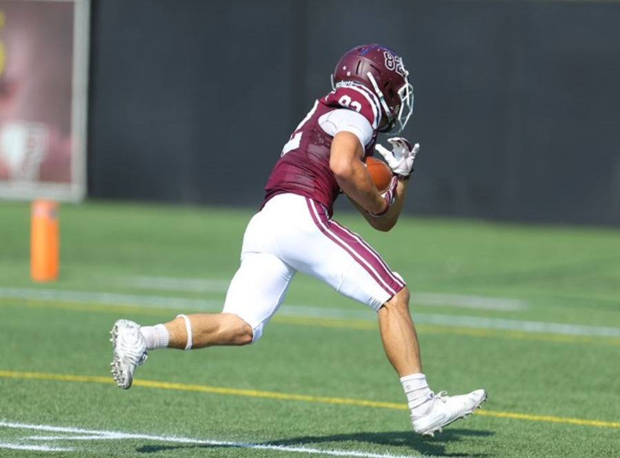 Freshman+Fotis+Kokosioulis+made+this+touchdown+catch+to+end+the+first+half.+It+would+be+his+first+of+two+on+the+day.+%28Courtesy+of+Fordham+Athletics%29