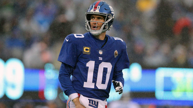 Eli Manning and the Giants are struggling, and Daniel Jones is right behind him.