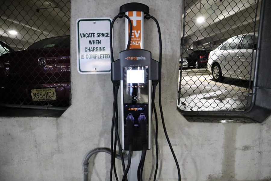 Using the chargers costs 25 cents per hour and they have a maximum of 4 hours per charge. 