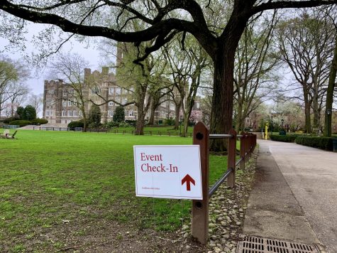 Fordham resumes in-person visits of the Rose Hill campus for prospective students and their families this month. (Mackenzie Cranna/The Ram)