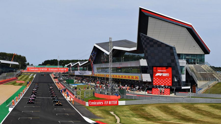 The 2021 Formula 1 season continued to add drama with the British Grand Prix in front of a fully packed out circuit. (courtesy of Twitter)