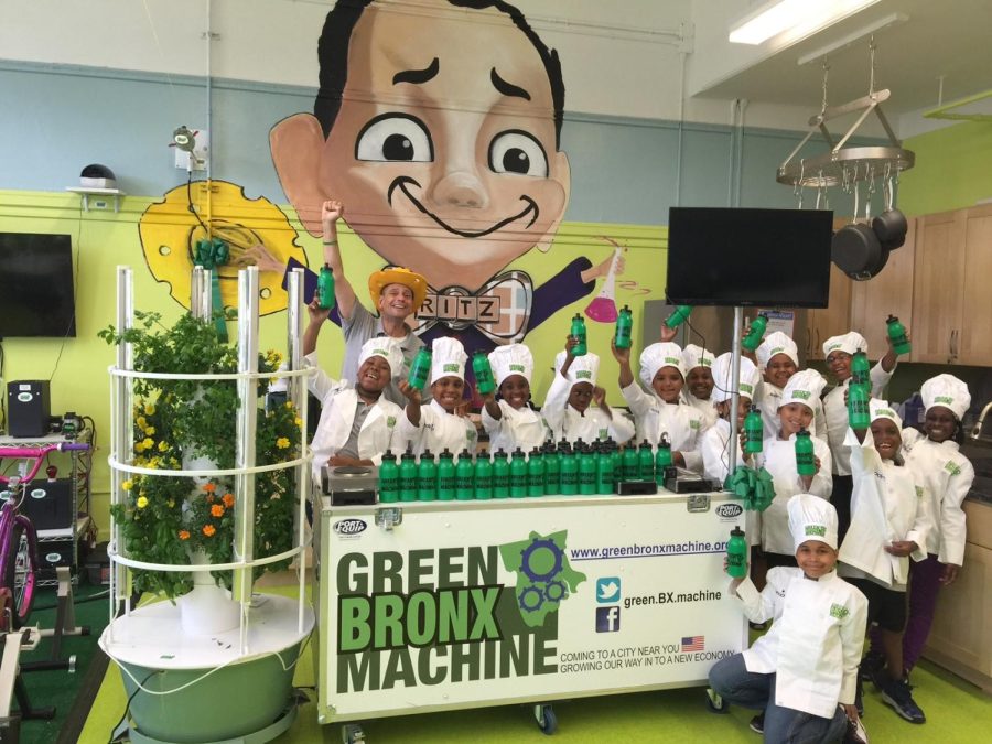 Students participate in Green Bronx Machine programming. 