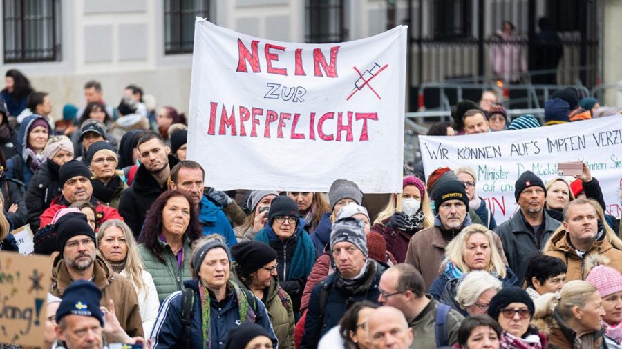 Austrian Lockdown Deepens Vaccine Divide
