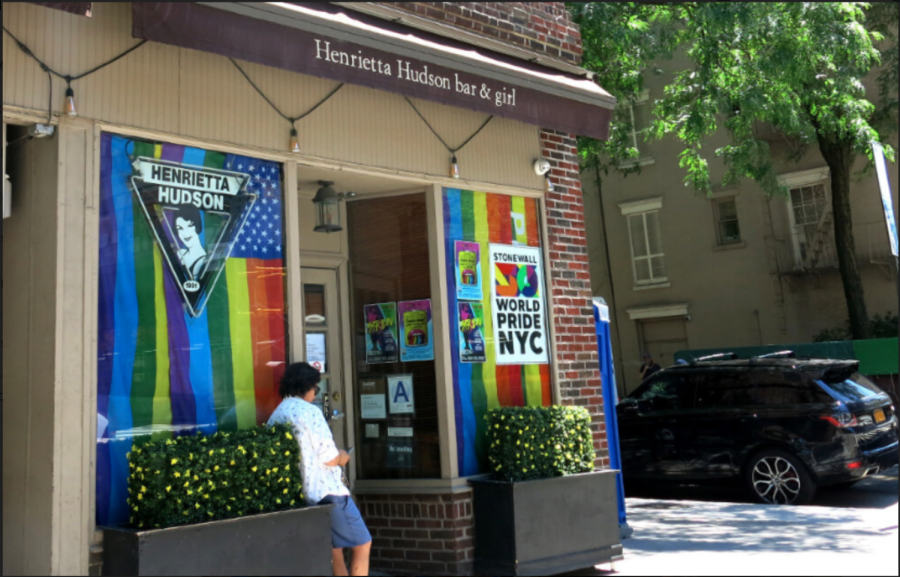Henrietta Hudson is one of New York Citys oldest LGBTQ+ bars. (Courtesy of Twitter)