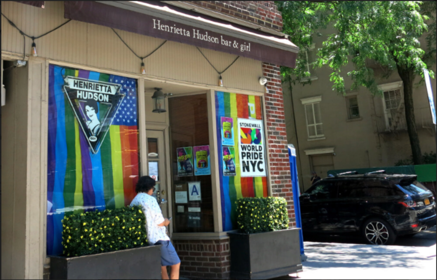 Henrietta Hudson is one of New York City's oldest LGBTQ+ bars. (Courtesy of Twitter)