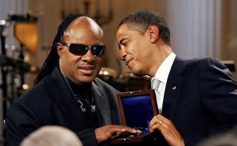 Stevie Wonder to Speak at Commencement