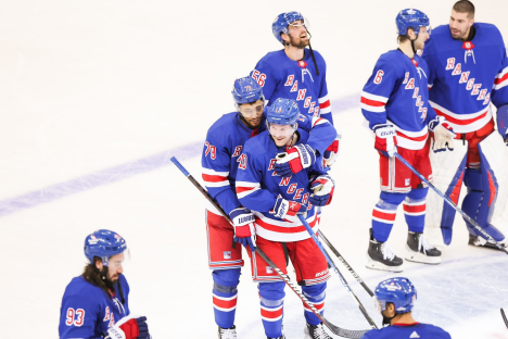The Blueshirts celebrate after a comeback win over the Blue Jackets on Nov. 12. (Courtesy of Twitter)