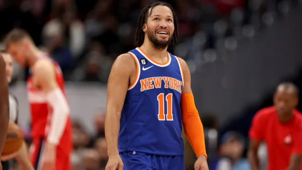 Jalen Brunson has had an extremely strong year, leading the Knicks to an impressive 32-18 start. (Courtesy of Twitter)