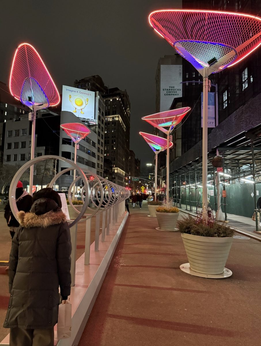 The statues are located next to Madison Square Park next to a row of small shops (Courtesy of Hannah Sullivan for The Fordham Ram).