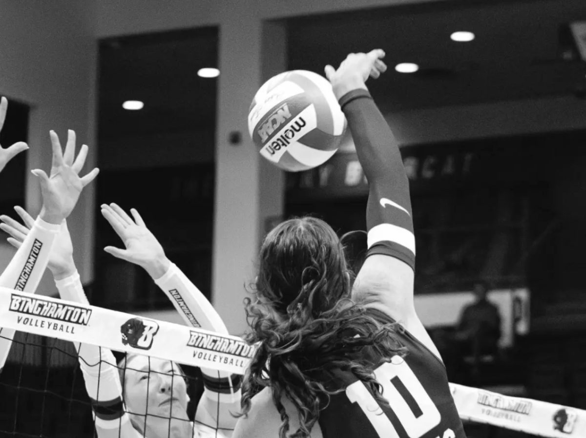 Junior Erynn Sweeney had a historic weekend for Fordham Volleyball to open the season.