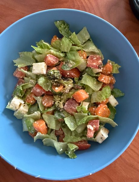 Salads are a great way to clear out extra produce in the fridge at the end of the week (Courtesy of Anna Gayton for The Fordham Ram). 
