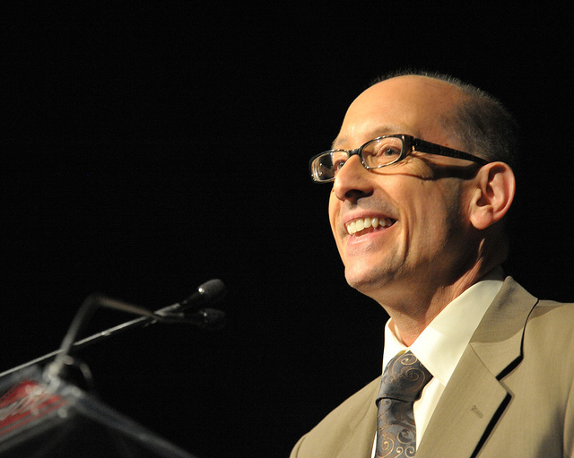 Chuck Singleton is leaving WFUV after nearly four decades.