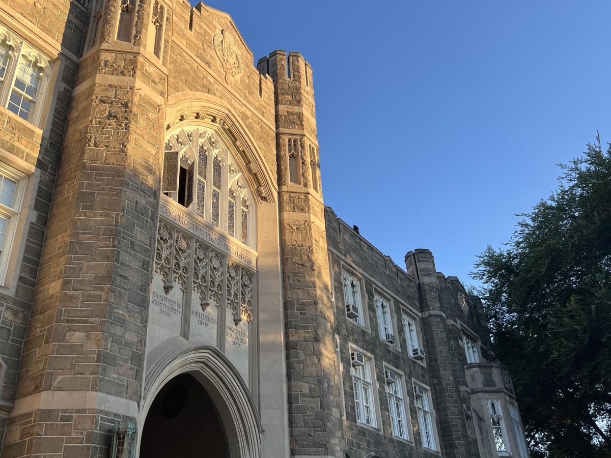 Fordham's Office of Alumni Relations hosted a webinar to discuss data science and humanistic thinking.