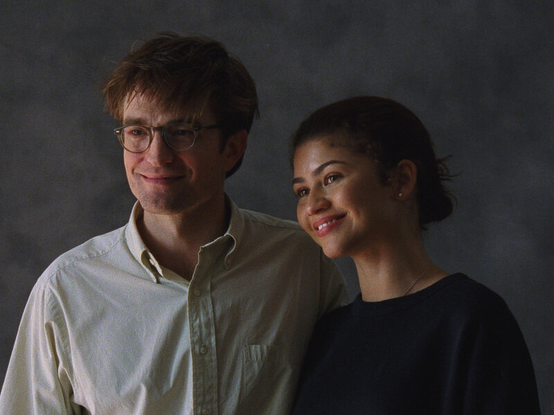 Robert Pattinson and Zendaya play the lead couple in the film. 